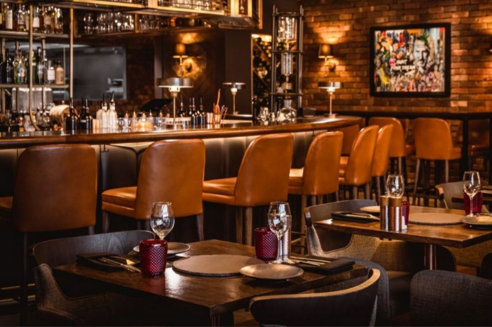 custom furniture for restaurants and hotels