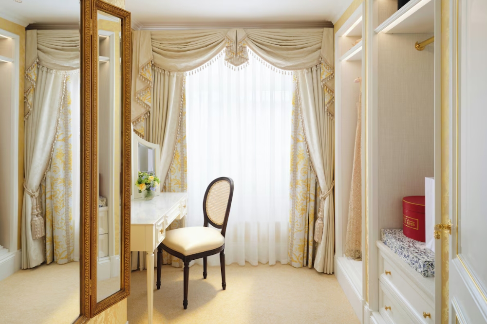 the ritz london walk in wardrobe